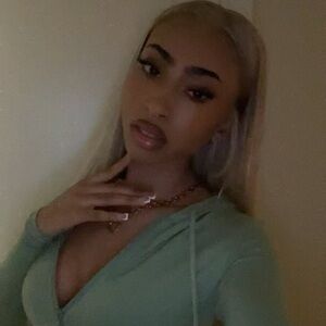 Meet your Posher, Livdabarbie